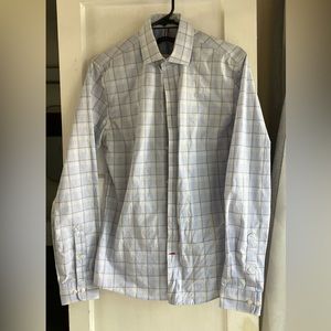 Tommy Hilfiger Slim Fit Non-Iron Shirt in M/L